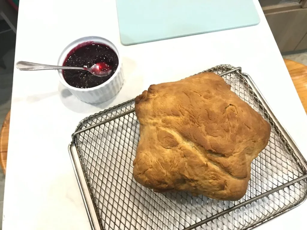 Star Bob - Maxine's Star-shaped bread